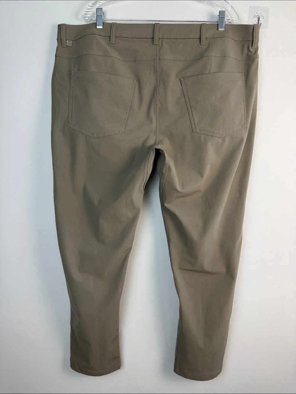 Lululemon ABC Slim Fit 5 Pocket Pant 32”  Warpstreme Size 44 Workout Casual Gym
